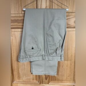 St. John’s bay men’s dress pants